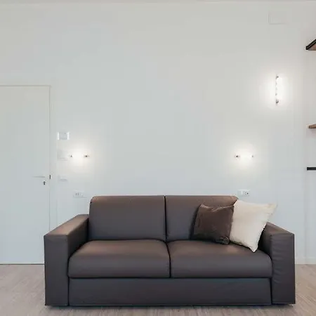 Spaceholiday لا سبيتسْيا